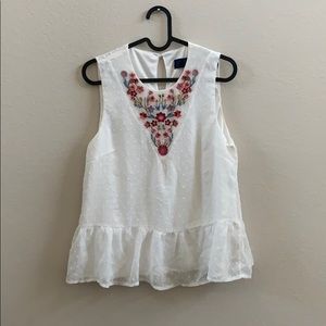 Embroidered Key Hole Shirt
